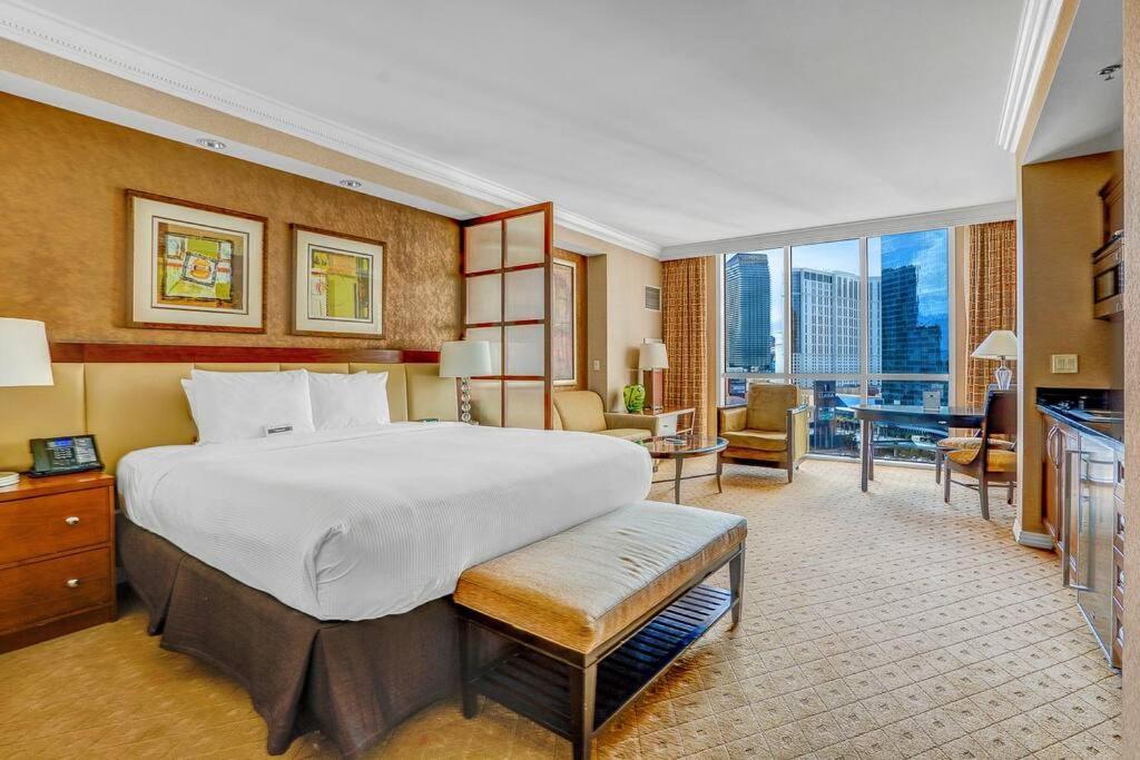 The Madonna At Mgm Signature Apartahotel